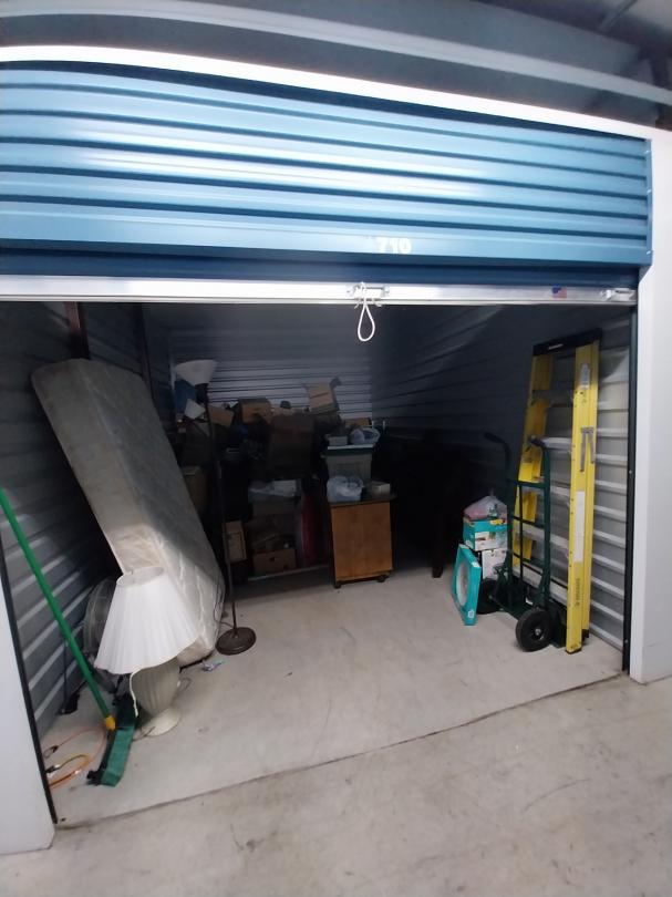 Storage Unit Auction in Griffin, GA at General Storage Griffin ends on 26th December, 2023 11